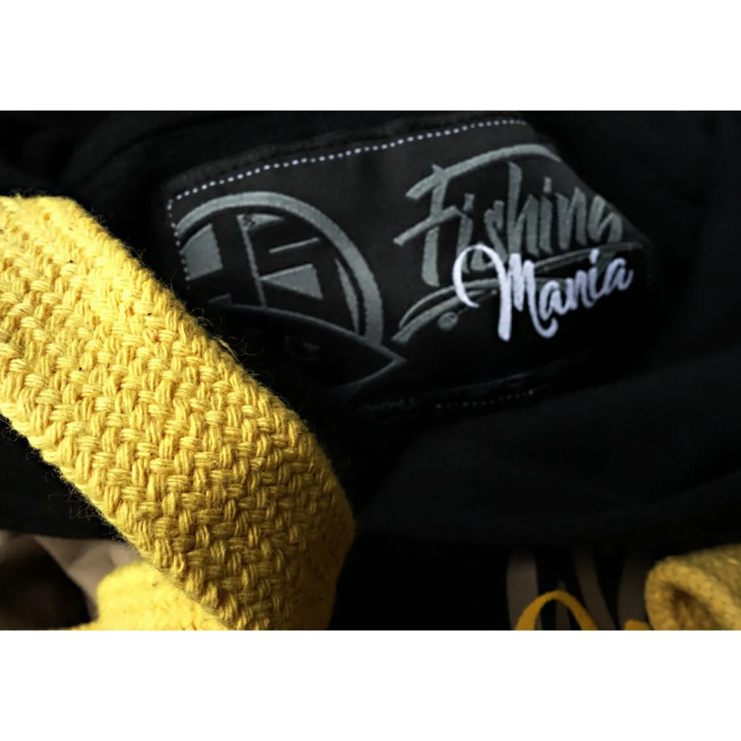 Hotspot Fishing Mania Carpfishing Hoodie Herren (Black)