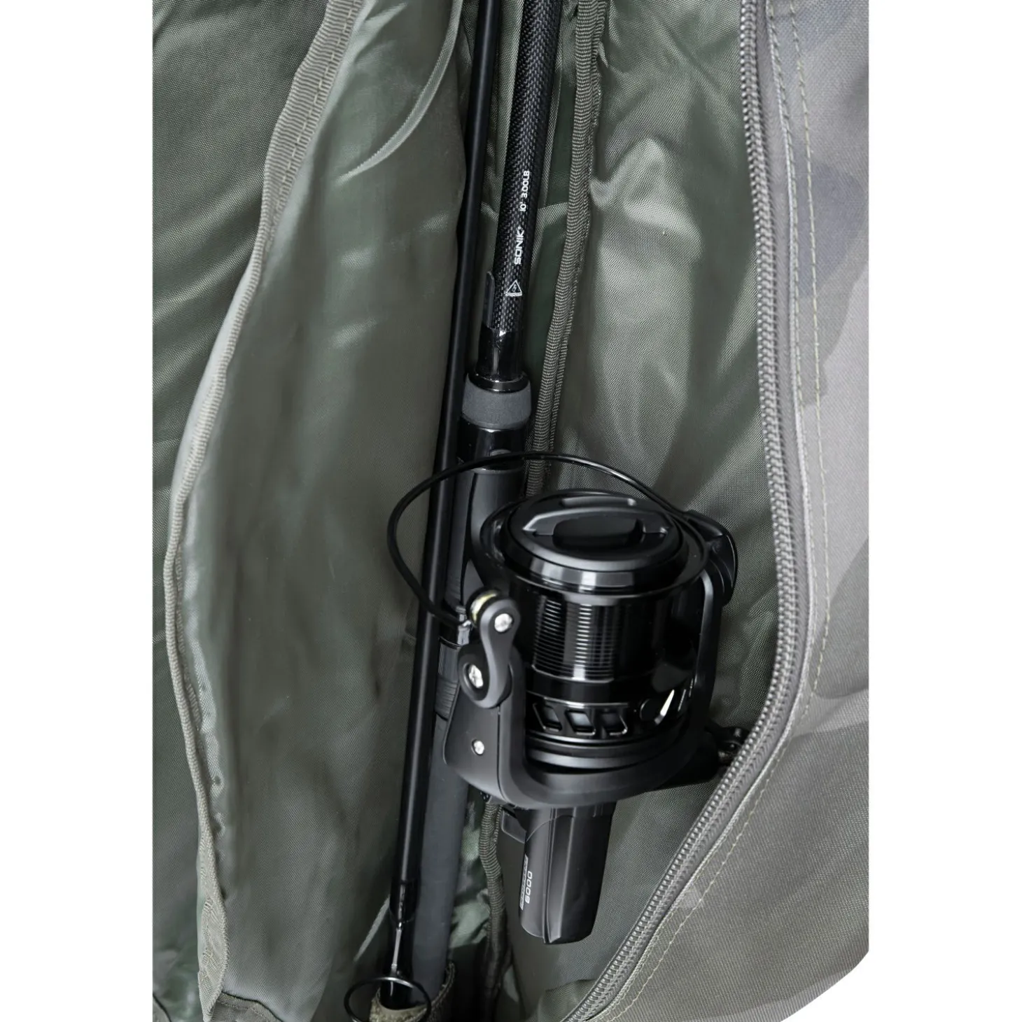 Sonik Bank-Tek 3 Rod Compact Sleeve